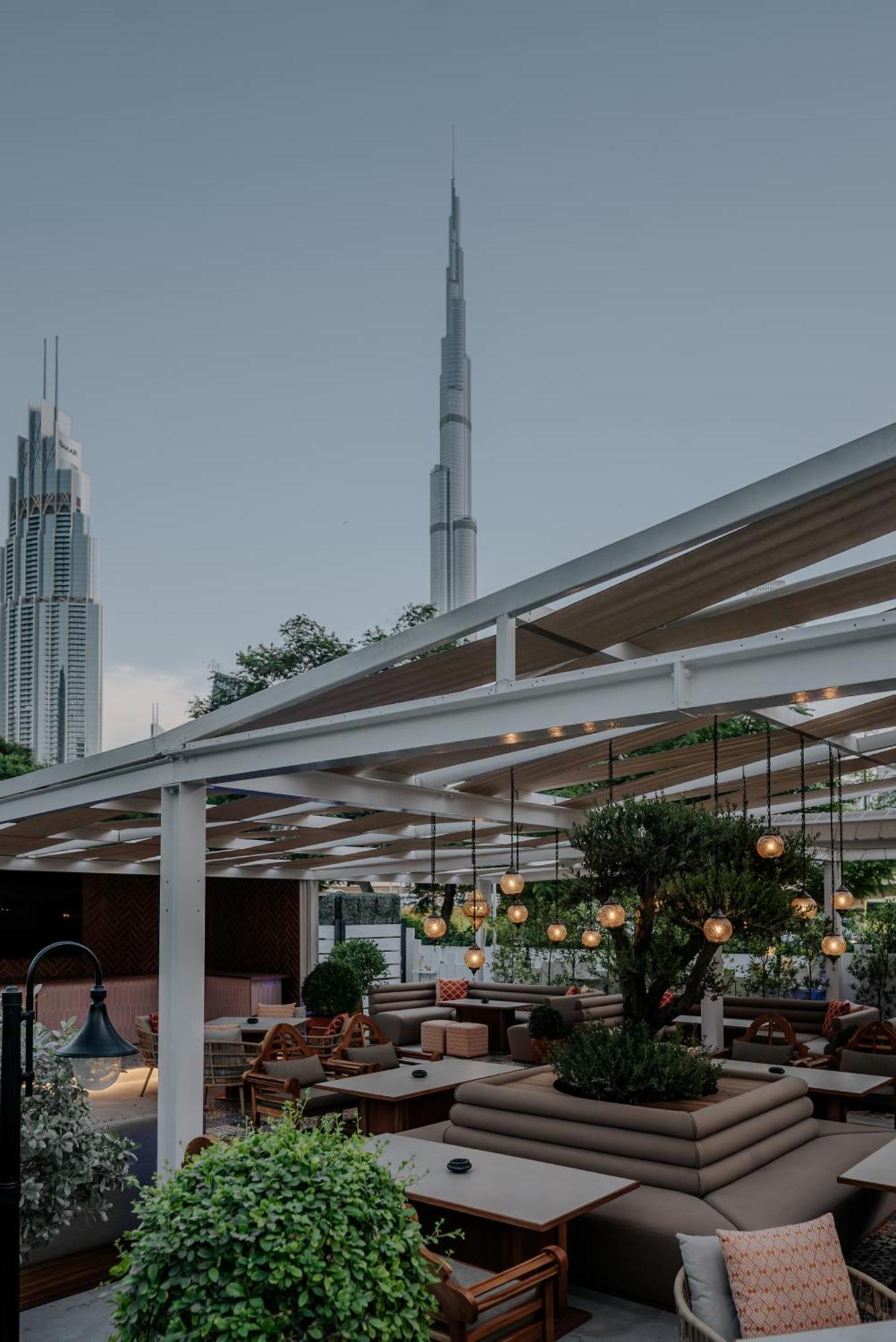 Dusit Thani Dubai Exterior photo
